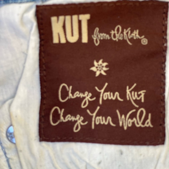 Kut from the kloth fray shorts size 2 - Picture 4 of 9